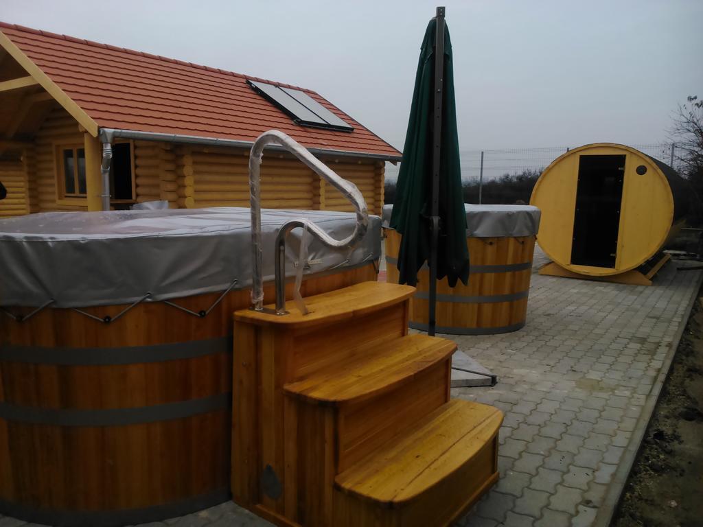 Tuzseri Palinka Tanya 외부 사진